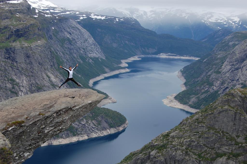 Trolltunga Studios ออดดา ภายนอก รูปภาพ